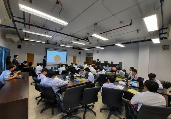 ภาพกิจกรรม โปรแกรมวิชาวิทยาการคอมพิวเตอร์ จัดกิจกรรมพัฒนาทักษะวิชาการ วิชาชีพวิทยาการคอมพิวเตอร์ให้กับนักศึกษาภายในโปรแกรมวิชาวิทยาการคอมพิวเตอร์