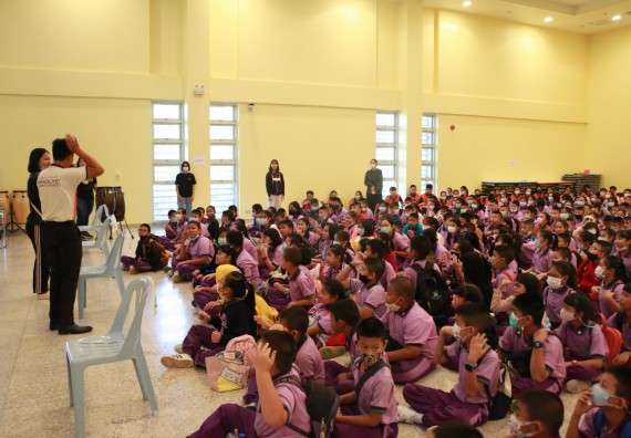 ภาพกิจกรรม คณะวิทยาศาสตร์และเทคโนโลยี จัดค่ายวิทยาศาสตร์โรงเรียนสาธิต (ภายใต้ความร่วมมือระหว่าง สำนักงานเขตพื้นที่การศึกษากำแพงเพชร เขต 1 กับมหาวิทยาลัยราชภัฏกำแพงเพชร) ระดับประถมศึกษาปีที่ 1-6