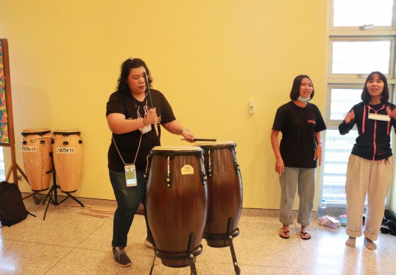 ภาพกิจกรรม คณะวิทยาศาสตร์และเทคโนโลยี จัดค่ายวิทยาศาสตร์โรงเรียนสาธิต (ภายใต้ความร่วมมือระหว่าง สำนักงานเขตพื้นที่การศึกษากำแพงเพชร เขต 1 กับมหาวิทยาลัยราชภัฏกำแพงเพชร) ระดับประถมศึกษาปีที่ 1-6