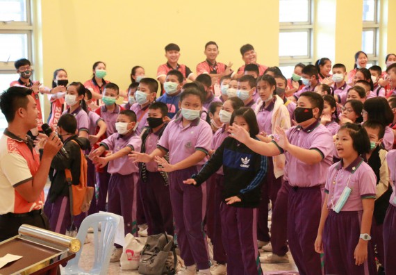 ภาพกิจกรรม คณะวิทยาศาสตร์และเทคโนโลยี จัดค่ายวิทยาศาสตร์โรงเรียนสาธิต (ภายใต้ความร่วมมือระหว่าง สำนักงานเขตพื้นที่การศึกษากำแพงเพชร เขต 1 กับมหาวิทยาลัยราชภัฏกำแพงเพชร) ระดับประถมศึกษาปีที่ 1-6