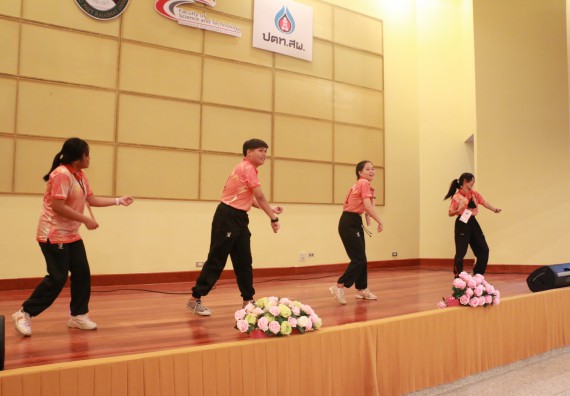 ภาพกิจกรรม คณะวิทยาศาสตร์และเทคโนโลยี จัดค่ายวิทยาศาสตร์โรงเรียนสาธิต (ภายใต้ความร่วมมือระหว่าง สำนักงานเขตพื้นที่การศึกษากำแพงเพชร เขต 1 กับมหาวิทยาลัยราชภัฏกำแพงเพชร) ระดับประถมศึกษาปีที่ 1-6