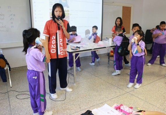 ภาพกิจกรรม คณะวิทยาศาสตร์และเทคโนโลยี จัดค่ายวิทยาศาสตร์โรงเรียนสาธิต (ภายใต้ความร่วมมือระหว่าง สำนักงานเขตพื้นที่การศึกษากำแพงเพชร เขต 1 กับมหาวิทยาลัยราชภัฏกำแพงเพชร) ระดับประถมศึกษาปีที่ 1-6