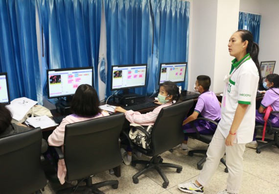 ภาพกิจกรรม คณะวิทยาศาสตร์และเทคโนโลยี จัดค่ายวิทยาศาสตร์โรงเรียนสาธิต (ภายใต้ความร่วมมือระหว่าง สำนักงานเขตพื้นที่การศึกษากำแพงเพชร เขต 1 กับมหาวิทยาลัยราชภัฏกำแพงเพชร) ระดับประถมศึกษาปีที่ 1-6