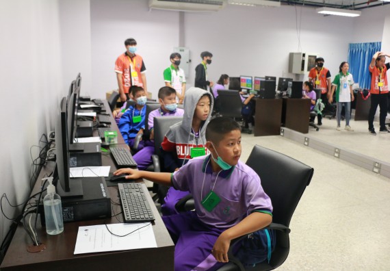 ภาพกิจกรรม คณะวิทยาศาสตร์และเทคโนโลยี จัดค่ายวิทยาศาสตร์โรงเรียนสาธิต (ภายใต้ความร่วมมือระหว่าง สำนักงานเขตพื้นที่การศึกษากำแพงเพชร เขต 1 กับมหาวิทยาลัยราชภัฏกำแพงเพชร) ระดับประถมศึกษาปีที่ 1-6