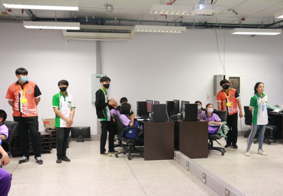 ภาพกิจกรรม คณะวิทยาศาสตร์และเทคโนโลยี จัดค่ายวิทยาศาสตร์โรงเรียนสาธิต (ภายใต้ความร่วมมือระหว่าง สำนักงานเขตพื้นที่การศึกษากำแพงเพชร เขต 1 กับมหาวิทยาลัยราชภัฏกำแพงเพชร) ระดับประถมศึกษาปีที่ 1-6