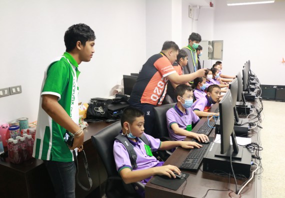 ภาพกิจกรรม คณะวิทยาศาสตร์และเทคโนโลยี จัดค่ายวิทยาศาสตร์โรงเรียนสาธิต (ภายใต้ความร่วมมือระหว่าง สำนักงานเขตพื้นที่การศึกษากำแพงเพชร เขต 1 กับมหาวิทยาลัยราชภัฏกำแพงเพชร) ระดับประถมศึกษาปีที่ 1-6