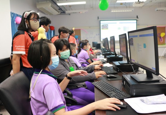 ภาพกิจกรรม คณะวิทยาศาสตร์และเทคโนโลยี จัดค่ายวิทยาศาสตร์โรงเรียนสาธิต (ภายใต้ความร่วมมือระหว่าง สำนักงานเขตพื้นที่การศึกษากำแพงเพชร เขต 1 กับมหาวิทยาลัยราชภัฏกำแพงเพชร) ระดับประถมศึกษาปีที่ 1-6