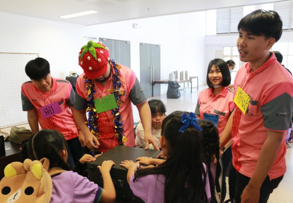ภาพกิจกรรม คณะวิทยาศาสตร์และเทคโนโลยี จัดค่ายวิทยาศาสตร์โรงเรียนสาธิต (ภายใต้ความร่วมมือระหว่าง สำนักงานเขตพื้นที่การศึกษากำแพงเพชร เขต 1 กับมหาวิทยาลัยราชภัฏกำแพงเพชร) ระดับประถมศึกษาปีที่ 1-6