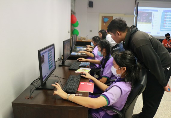 ภาพกิจกรรม คณะวิทยาศาสตร์และเทคโนโลยี จัดค่ายวิทยาศาสตร์โรงเรียนสาธิต (ภายใต้ความร่วมมือระหว่าง สำนักงานเขตพื้นที่การศึกษากำแพงเพชร เขต 1 กับมหาวิทยาลัยราชภัฏกำแพงเพชร) ระดับประถมศึกษาปีที่ 1-6