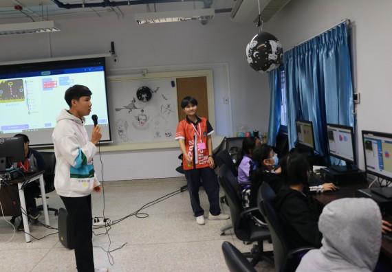 ภาพกิจกรรม คณะวิทยาศาสตร์และเทคโนโลยี จัดค่ายวิทยาศาสตร์โรงเรียนสาธิต (ภายใต้ความร่วมมือระหว่าง สำนักงานเขตพื้นที่การศึกษากำแพงเพชร เขต 1 กับมหาวิทยาลัยราชภัฏกำแพงเพชร) ระดับประถมศึกษาปีที่ 1-6