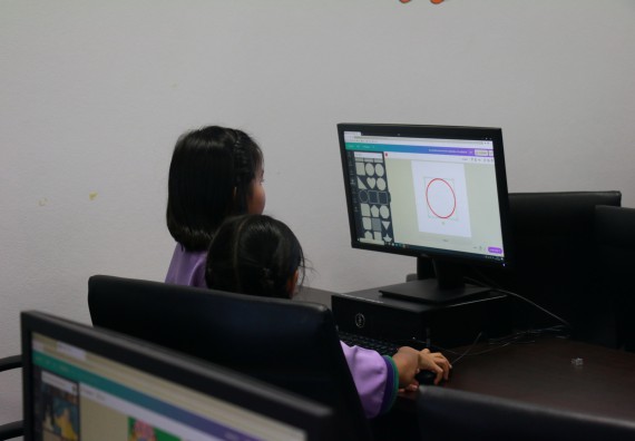 ภาพกิจกรรม คณะวิทยาศาสตร์และเทคโนโลยี จัดค่ายวิทยาศาสตร์โรงเรียนสาธิต (ภายใต้ความร่วมมือระหว่าง สำนักงานเขตพื้นที่การศึกษากำแพงเพชร เขต 1 กับมหาวิทยาลัยราชภัฏกำแพงเพชร) ระดับประถมศึกษาปีที่ 1-6