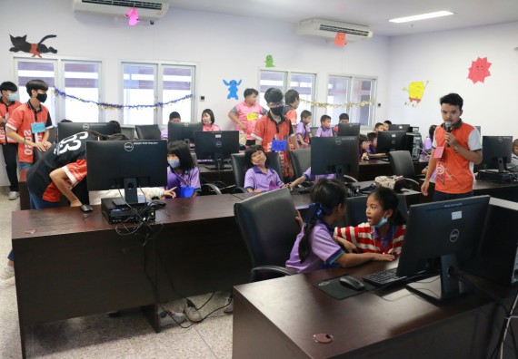 ภาพกิจกรรม คณะวิทยาศาสตร์และเทคโนโลยี จัดค่ายวิทยาศาสตร์โรงเรียนสาธิต (ภายใต้ความร่วมมือระหว่าง สำนักงานเขตพื้นที่การศึกษากำแพงเพชร เขต 1 กับมหาวิทยาลัยราชภัฏกำแพงเพชร) ระดับประถมศึกษาปีที่ 1-6