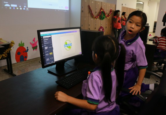 ภาพกิจกรรม คณะวิทยาศาสตร์และเทคโนโลยี จัดค่ายวิทยาศาสตร์โรงเรียนสาธิต (ภายใต้ความร่วมมือระหว่าง สำนักงานเขตพื้นที่การศึกษากำแพงเพชร เขต 1 กับมหาวิทยาลัยราชภัฏกำแพงเพชร) ระดับประถมศึกษาปีที่ 1-6