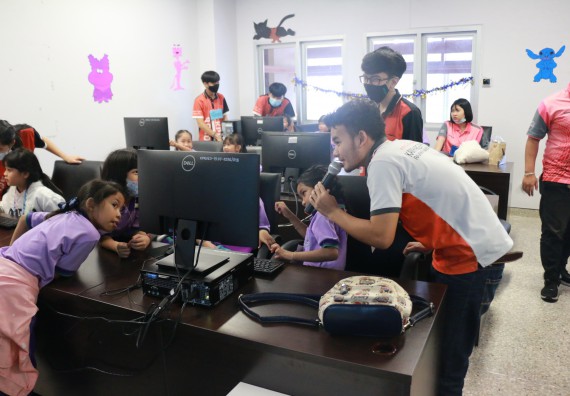 ภาพกิจกรรม คณะวิทยาศาสตร์และเทคโนโลยี จัดค่ายวิทยาศาสตร์โรงเรียนสาธิต (ภายใต้ความร่วมมือระหว่าง สำนักงานเขตพื้นที่การศึกษากำแพงเพชร เขต 1 กับมหาวิทยาลัยราชภัฏกำแพงเพชร) ระดับประถมศึกษาปีที่ 1-6