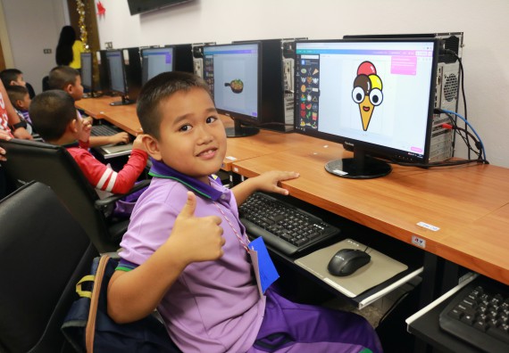 ภาพกิจกรรม คณะวิทยาศาสตร์และเทคโนโลยี จัดค่ายวิทยาศาสตร์โรงเรียนสาธิต (ภายใต้ความร่วมมือระหว่าง สำนักงานเขตพื้นที่การศึกษากำแพงเพชร เขต 1 กับมหาวิทยาลัยราชภัฏกำแพงเพชร) ระดับประถมศึกษาปีที่ 1-6