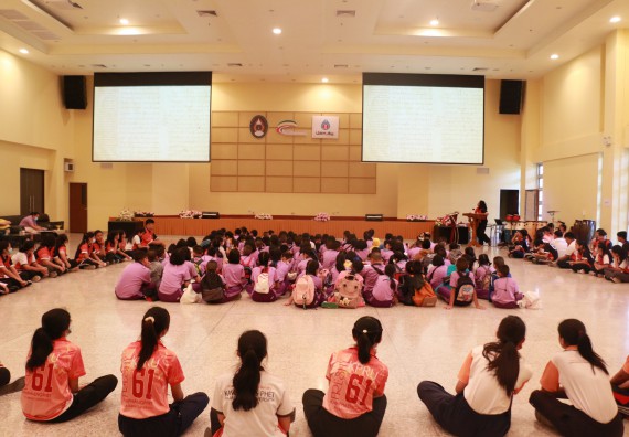 ภาพกิจกรรม คณะวิทยาศาสตร์และเทคโนโลยี จัดค่ายวิทยาศาสตร์โรงเรียนสาธิต (ภายใต้ความร่วมมือระหว่าง สำนักงานเขตพื้นที่การศึกษากำแพงเพชร เขต 1 กับมหาวิทยาลัยราชภัฏกำแพงเพชร) ระดับประถมศึกษาปีที่ 1-6