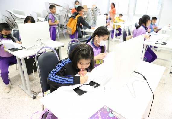 ภาพกิจกรรม คณะวิทยาศาสตร์และเทคโนโลยี จัดค่ายวิทยาศาสตร์โรงเรียนสาธิต (ภายใต้ความร่วมมือระหว่าง สำนักงานเขตพื้นที่การศึกษากำแพงเพชร เขต 1 กับมหาวิทยาลัยราชภัฏกำแพงเพชร) ระดับประถมศึกษาปีที่ 1-6