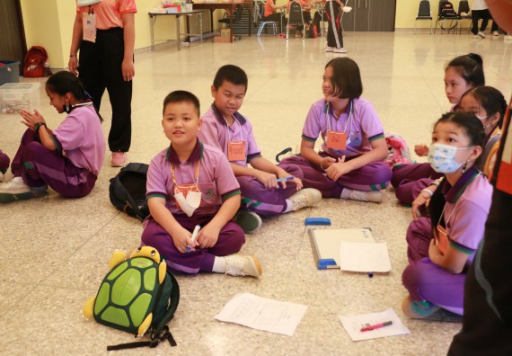 ภาพกิจกรรม คณะวิทยาศาสตร์และเทคโนโลยี จัดค่ายวิทยาศาสตร์โรงเรียนสาธิต (ภายใต้ความร่วมมือระหว่าง สำนักงานเขตพื้นที่การศึกษากำแพงเพชร เขต 1 กับมหาวิทยาลัยราชภัฏกำแพงเพชร) ระดับประถมศึกษาปีที่ 1-6