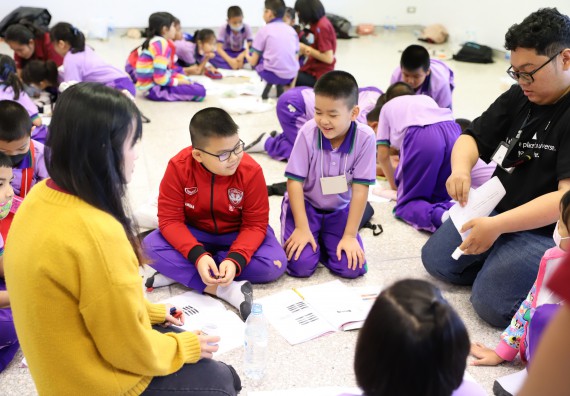 ภาพกิจกรรม คณะวิทยาศาสตร์และเทคโนโลยี จัดค่ายวิทยาศาสตร์โรงเรียนสาธิต (ภายใต้ความร่วมมือระหว่าง สำนักงานเขตพื้นที่การศึกษากำแพงเพชร เขต 1 กับมหาวิทยาลัยราชภัฏกำแพงเพชร) ระดับประถมศึกษาปีที่ 1-6