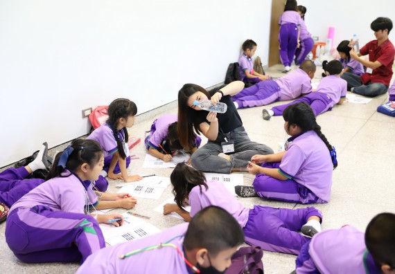 ภาพกิจกรรม คณะวิทยาศาสตร์และเทคโนโลยี จัดค่ายวิทยาศาสตร์โรงเรียนสาธิต (ภายใต้ความร่วมมือระหว่าง สำนักงานเขตพื้นที่การศึกษากำแพงเพชร เขต 1 กับมหาวิทยาลัยราชภัฏกำแพงเพชร) ระดับประถมศึกษาปีที่ 1-6