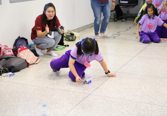 ภาพกิจกรรม คณะวิทยาศาสตร์และเทคโนโลยี จัดค่ายวิทยาศาสตร์โรงเรียนสาธิต (ภายใต้ความร่วมมือระหว่าง สำนักงานเขตพื้นที่การศึกษากำแพงเพชร เขต 1 กับมหาวิทยาลัยราชภัฏกำแพงเพชร) ระดับประถมศึกษาปีที่ 1-6