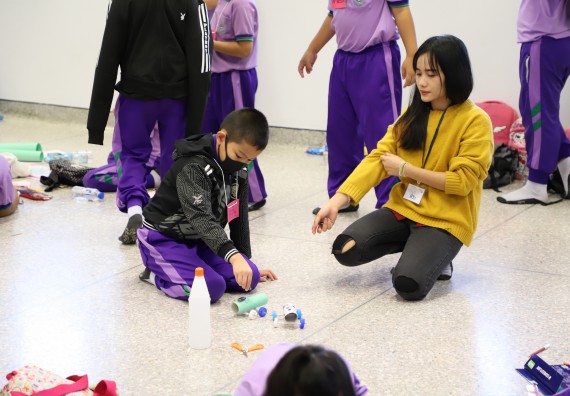 ภาพกิจกรรม คณะวิทยาศาสตร์และเทคโนโลยี จัดค่ายวิทยาศาสตร์โรงเรียนสาธิต (ภายใต้ความร่วมมือระหว่าง สำนักงานเขตพื้นที่การศึกษากำแพงเพชร เขต 1 กับมหาวิทยาลัยราชภัฏกำแพงเพชร) ระดับประถมศึกษาปีที่ 1-6