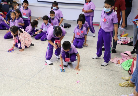 ภาพกิจกรรม คณะวิทยาศาสตร์และเทคโนโลยี จัดค่ายวิทยาศาสตร์โรงเรียนสาธิต (ภายใต้ความร่วมมือระหว่าง สำนักงานเขตพื้นที่การศึกษากำแพงเพชร เขต 1 กับมหาวิทยาลัยราชภัฏกำแพงเพชร) ระดับประถมศึกษาปีที่ 1-6