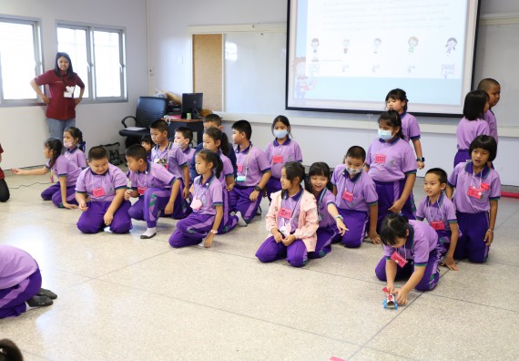 ภาพกิจกรรม คณะวิทยาศาสตร์และเทคโนโลยี จัดค่ายวิทยาศาสตร์โรงเรียนสาธิต (ภายใต้ความร่วมมือระหว่าง สำนักงานเขตพื้นที่การศึกษากำแพงเพชร เขต 1 กับมหาวิทยาลัยราชภัฏกำแพงเพชร) ระดับประถมศึกษาปีที่ 1-6