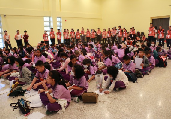 ภาพกิจกรรม คณะวิทยาศาสตร์และเทคโนโลยี จัดค่ายวิทยาศาสตร์โรงเรียนสาธิต (ภายใต้ความร่วมมือระหว่าง สำนักงานเขตพื้นที่การศึกษากำแพงเพชร เขต 1 กับมหาวิทยาลัยราชภัฏกำแพงเพชร) ระดับประถมศึกษาปีที่ 1-6