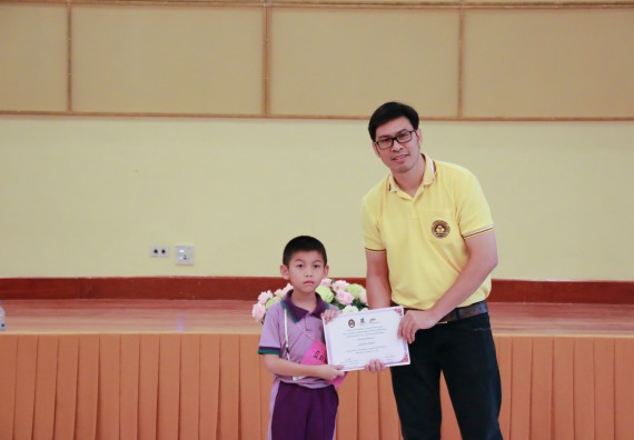 ภาพกิจกรรม คณะวิทยาศาสตร์และเทคโนโลยี จัดค่ายวิทยาศาสตร์โรงเรียนสาธิต (ภายใต้ความร่วมมือระหว่าง สำนักงานเขตพื้นที่การศึกษากำแพงเพชร เขต 1 กับมหาวิทยาลัยราชภัฏกำแพงเพชร) ระดับประถมศึกษาปีที่ 1-6