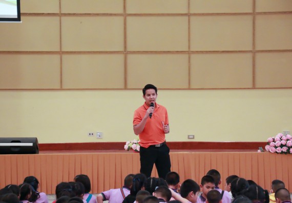 ภาพกิจกรรม คณะวิทยาศาสตร์และเทคโนโลยี จัดค่ายวิทยาศาสตร์โรงเรียนสาธิต (ภายใต้ความร่วมมือระหว่าง สำนักงานเขตพื้นที่การศึกษากำแพงเพชร เขต 1 กับมหาวิทยาลัยราชภัฏกำแพงเพชร) ระดับประถมศึกษาปีที่ 1-6