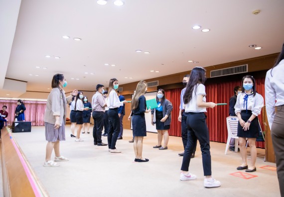 ภาพกิจกรรม คณะวิทยาศาสตร์และเทคโนโลยี จัดพิธีฝึกซ้อมรับพระราชทานปริญญาบัตร กลุ่มย่อย คณะวิทยาศาสตร์และเทคโนโลยี ประจำปีการศึกษา 2559-2560