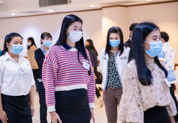 ภาพกิจกรรม คณะวิทยาศาสตร์และเทคโนโลยี จัดพิธีฝึกซ้อมรับพระราชทานปริญญาบัตร กลุ่มย่อย คณะวิทยาศาสตร์และเทคโนโลยี ประจำปีการศึกษา 2559-2560