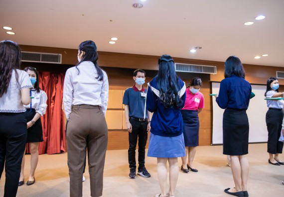 ภาพกิจกรรม คณะวิทยาศาสตร์และเทคโนโลยี จัดพิธีฝึกซ้อมรับพระราชทานปริญญาบัตร กลุ่มย่อย คณะวิทยาศาสตร์และเทคโนโลยี ประจำปีการศึกษา 2559-2560