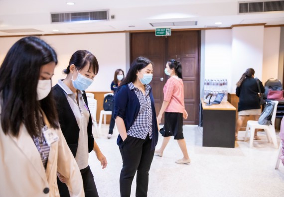 ภาพกิจกรรม คณะวิทยาศาสตร์และเทคโนโลยี จัดพิธีฝึกซ้อมรับพระราชทานปริญญาบัตร กลุ่มย่อย คณะวิทยาศาสตร์และเทคโนโลยี ประจำปีการศึกษา 2559-2560