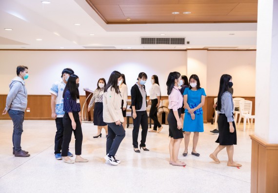 ภาพกิจกรรม คณะวิทยาศาสตร์และเทคโนโลยี จัดพิธีฝึกซ้อมรับพระราชทานปริญญาบัตร กลุ่มย่อย คณะวิทยาศาสตร์และเทคโนโลยี ประจำปีการศึกษา 2559-2560