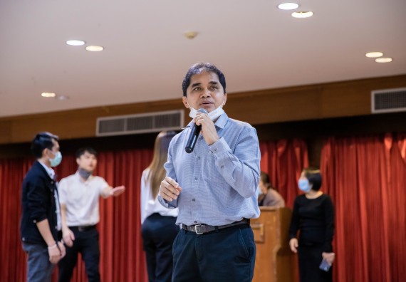 ภาพกิจกรรม คณะวิทยาศาสตร์และเทคโนโลยี จัดพิธีฝึกซ้อมรับพระราชทานปริญญาบัตร กลุ่มย่อย คณะวิทยาศาสตร์และเทคโนโลยี ประจำปีการศึกษา 2559-2560