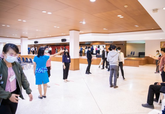 ภาพกิจกรรม คณะวิทยาศาสตร์และเทคโนโลยี จัดพิธีฝึกซ้อมรับพระราชทานปริญญาบัตร กลุ่มย่อย คณะวิทยาศาสตร์และเทคโนโลยี ประจำปีการศึกษา 2559-2560