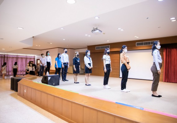 ภาพกิจกรรม คณะวิทยาศาสตร์และเทคโนโลยี จัดพิธีฝึกซ้อมรับพระราชทานปริญญาบัตร กลุ่มย่อย คณะวิทยาศาสตร์และเทคโนโลยี ประจำปีการศึกษา 2559-2560