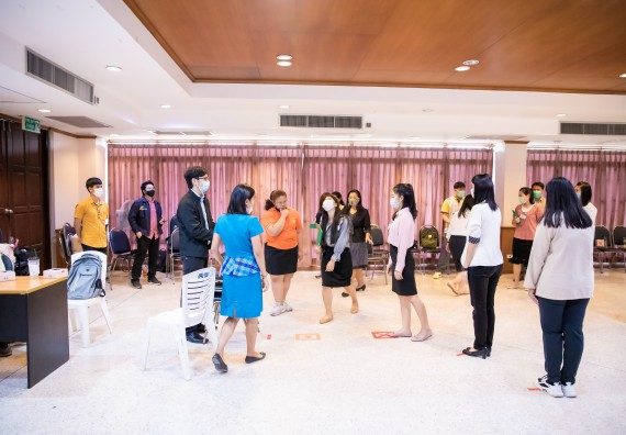 ภาพกิจกรรม คณะวิทยาศาสตร์และเทคโนโลยี จัดพิธีฝึกซ้อมรับพระราชทานปริญญาบัตร กลุ่มย่อย คณะวิทยาศาสตร์และเทคโนโลยี ประจำปีการศึกษา 2559-2560