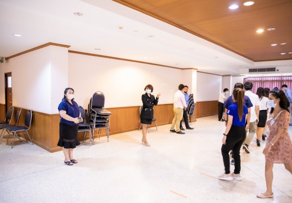 ภาพกิจกรรม คณะวิทยาศาสตร์และเทคโนโลยี จัดพิธีฝึกซ้อมรับพระราชทานปริญญาบัตร กลุ่มย่อย คณะวิทยาศาสตร์และเทคโนโลยี ประจำปีการศึกษา 2559-2560