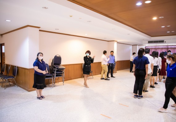 ภาพกิจกรรม คณะวิทยาศาสตร์และเทคโนโลยี จัดพิธีฝึกซ้อมรับพระราชทานปริญญาบัตร กลุ่มย่อย คณะวิทยาศาสตร์และเทคโนโลยี ประจำปีการศึกษา 2559-2560