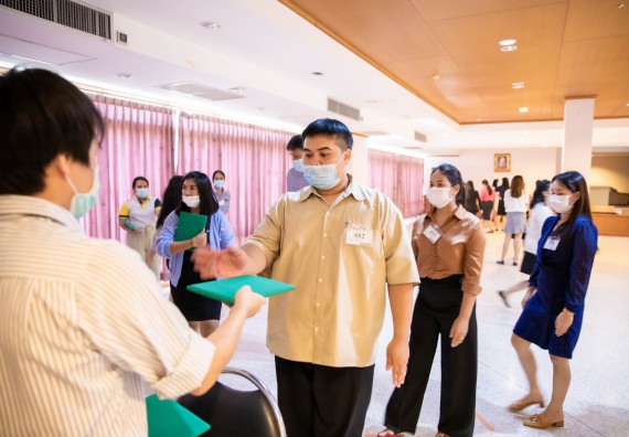 ภาพกิจกรรม คณะวิทยาศาสตร์และเทคโนโลยี จัดพิธีฝึกซ้อมรับพระราชทานปริญญาบัตร กลุ่มย่อย คณะวิทยาศาสตร์และเทคโนโลยี ประจำปีการศึกษา 2559-2560