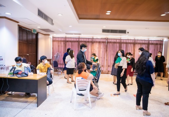 ภาพกิจกรรม คณะวิทยาศาสตร์และเทคโนโลยี จัดพิธีฝึกซ้อมรับพระราชทานปริญญาบัตร กลุ่มย่อย คณะวิทยาศาสตร์และเทคโนโลยี ประจำปีการศึกษา 2559-2560