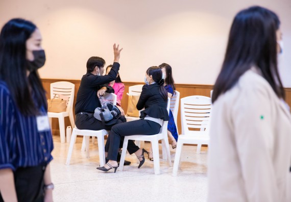 ภาพกิจกรรม คณะวิทยาศาสตร์และเทคโนโลยี จัดพิธีฝึกซ้อมรับพระราชทานปริญญาบัตร กลุ่มย่อย คณะวิทยาศาสตร์และเทคโนโลยี ประจำปีการศึกษา 2559-2560