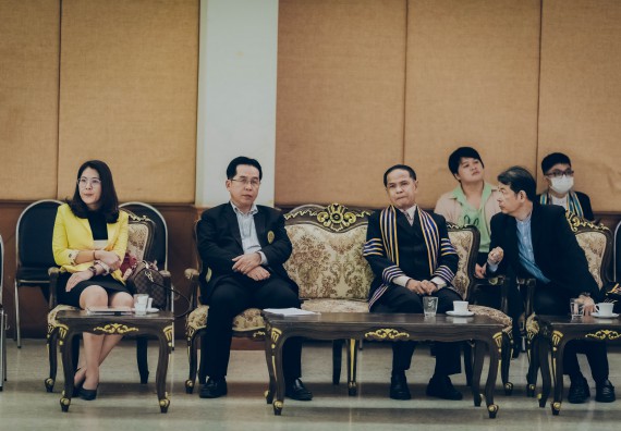 ภาพกิจกรรม คณะวิทยาศาสตร์และเทคโนโลยี จัดพิธีฝึกซ้อมรับพระราชทานปริญญาบัตร กลุ่มย่อย คณะวิทยาศาสตร์และเทคโนโลยี ประจำปีการศึกษา 2559-2560