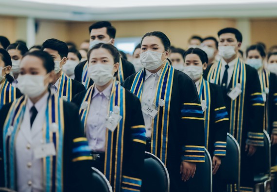 ภาพกิจกรรม คณะวิทยาศาสตร์และเทคโนโลยี จัดพิธีฝึกซ้อมรับพระราชทานปริญญาบัตร กลุ่มย่อย คณะวิทยาศาสตร์และเทคโนโลยี ประจำปีการศึกษา 2559-2560