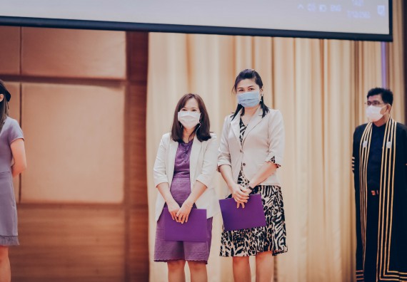 ภาพกิจกรรม คณะวิทยาศาสตร์และเทคโนโลยี จัดพิธีฝึกซ้อมรับพระราชทานปริญญาบัตร กลุ่มย่อย คณะวิทยาศาสตร์และเทคโนโลยี ประจำปีการศึกษา 2559-2560