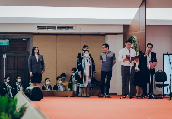 ภาพกิจกรรม คณะวิทยาศาสตร์และเทคโนโลยี จัดพิธีฝึกซ้อมรับพระราชทานปริญญาบัตร กลุ่มย่อย คณะวิทยาศาสตร์และเทคโนโลยี ประจำปีการศึกษา 2559-2560