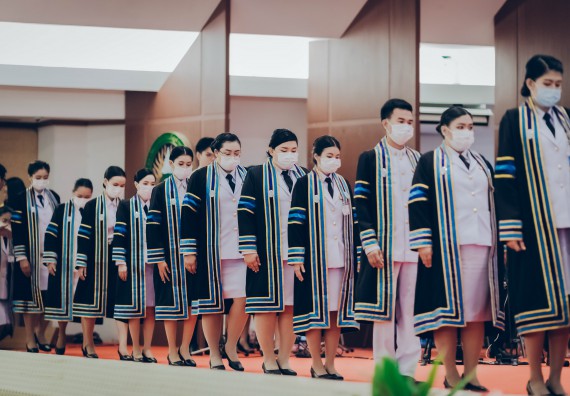 ภาพกิจกรรม คณะวิทยาศาสตร์และเทคโนโลยี จัดพิธีฝึกซ้อมรับพระราชทานปริญญาบัตร กลุ่มย่อย คณะวิทยาศาสตร์และเทคโนโลยี ประจำปีการศึกษา 2559-2560